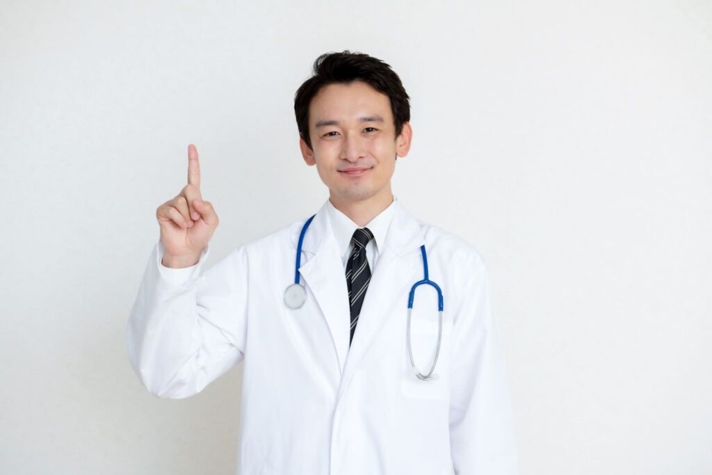 主治医と産業医の違いとは？役割・立場・判断基準をわかりやすく解説